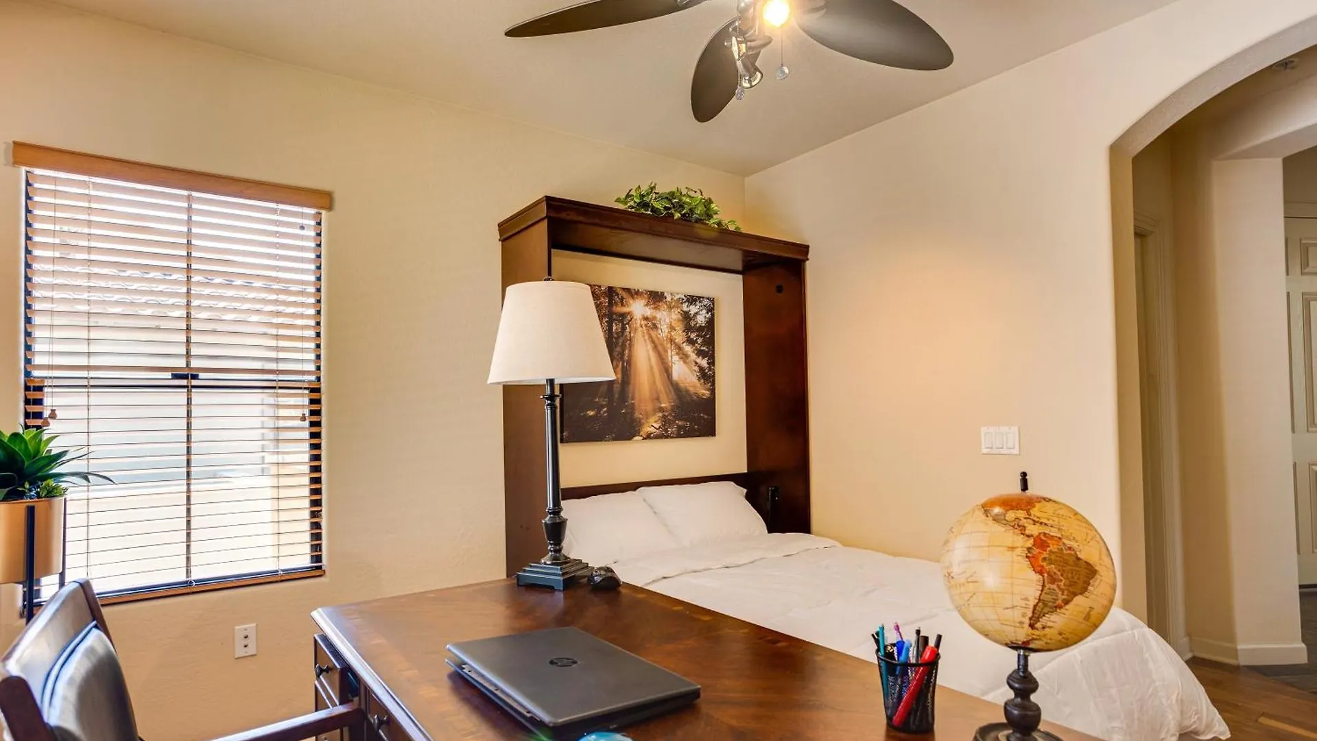 87Th #1049 Scottsdale Vila